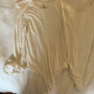 Aritzia Wilfred free white body suit